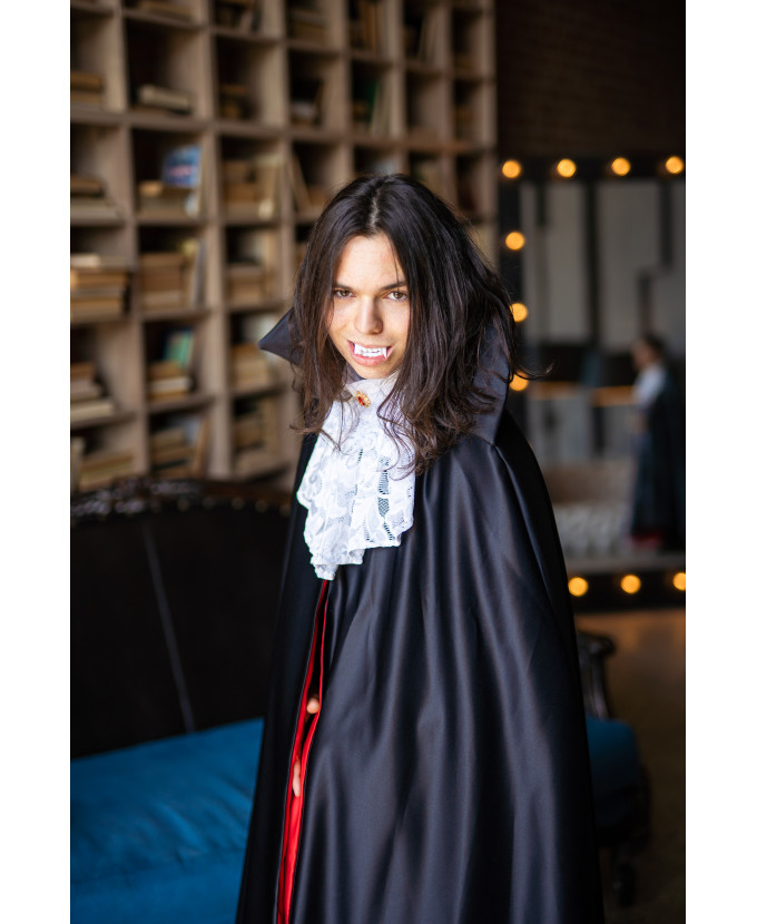 Карнавальний костюм для аниматорів Вампір